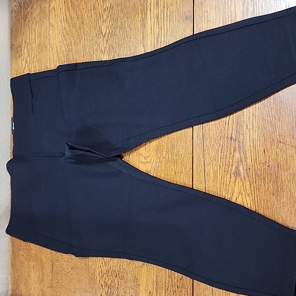 🖤NWT🖤Torrid Pull On High Rise Pixie/Legging Black Knit Pants
